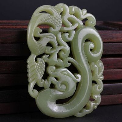 正品新疆和田玉青白玉龙凤呈祥透空吊坠批发采购指南——聚焦玉华轩